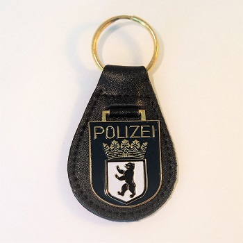 Schlüsselanhänger Polizei Berlin Lederrücken mit Schlüsselring