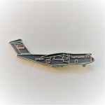 Pin Transportflugzeug A400M, Seitenansicht, mit Dt-Flagge / Aufschrift: Luftwaffe Größe:  35 x 15 mm