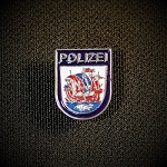 Pin / Anstecknadel Polizei Bremerhaven Gr. 12 x 16 mm mit Pin und Schnäpper